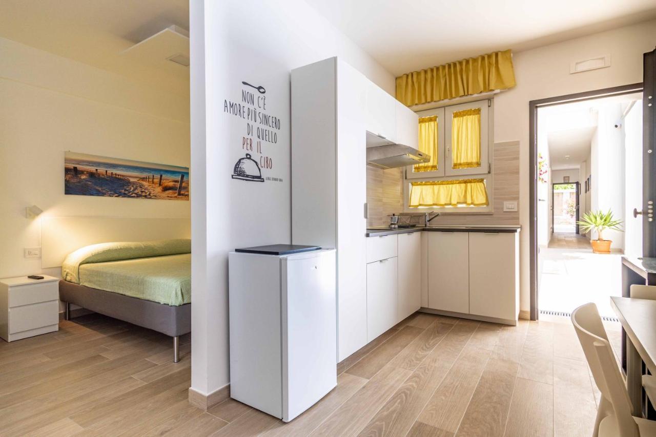 Seven Notes Guest House Бари Екстериор снимка