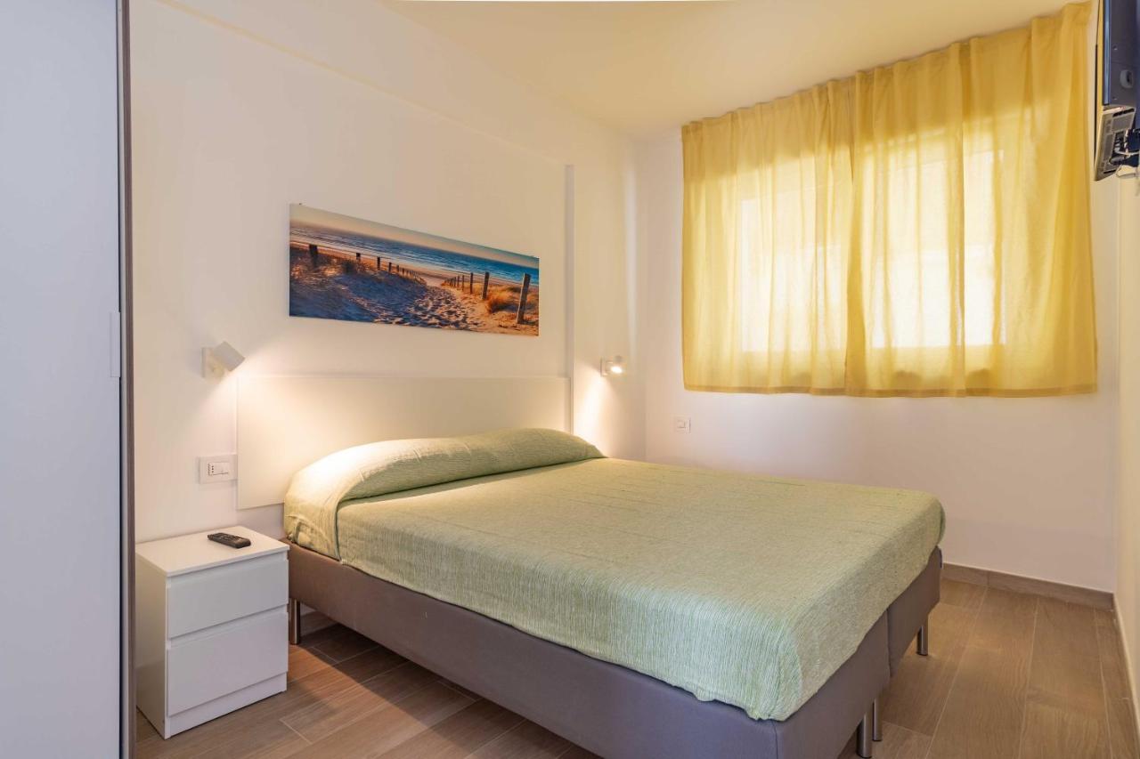 Seven Notes Guest House Бари Екстериор снимка